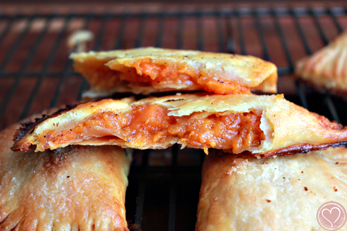 sweet potato recipe, sweet potato turnover, thanksgiving leftover, sweet potato empanada