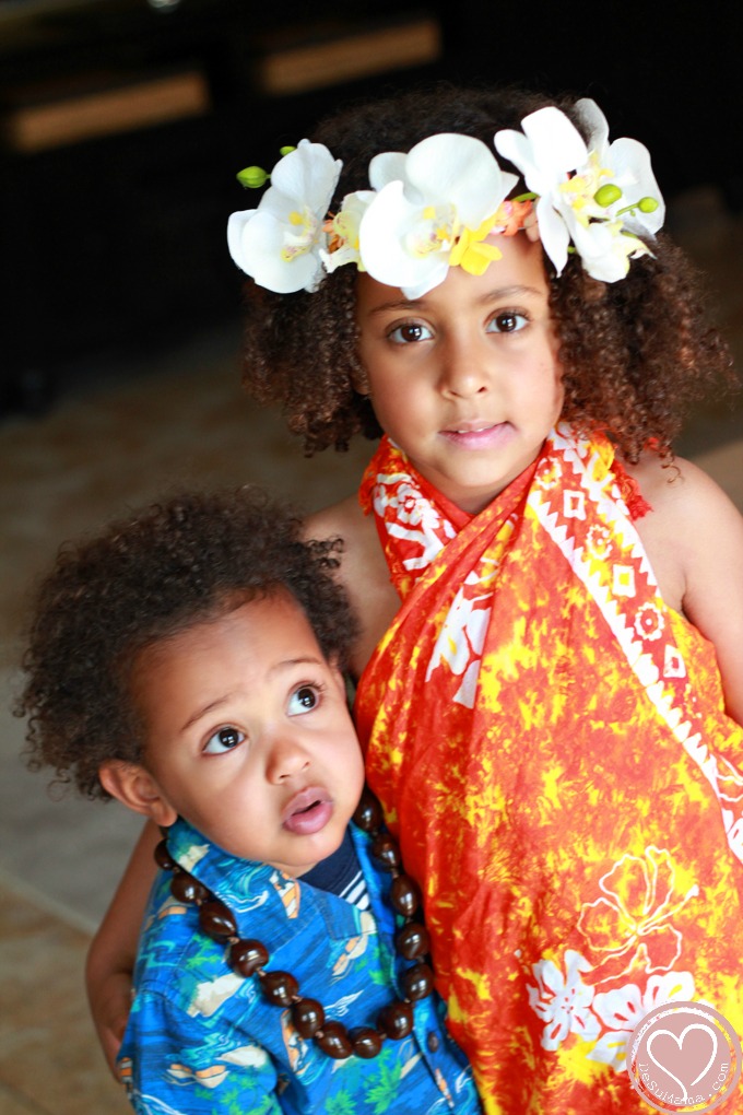 Raising multicultural kids with culture parties, Hawaiian Theme party