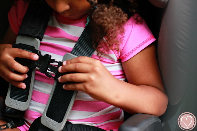Teaching Kids to Buckle Their Car Seats