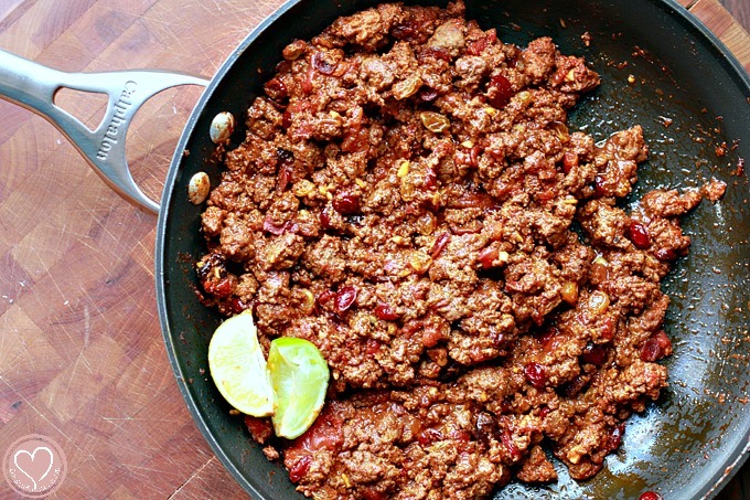 Cuban Recipes of Pastelitos de Carne or Cuban Picadillo Stuffed Meat Pies