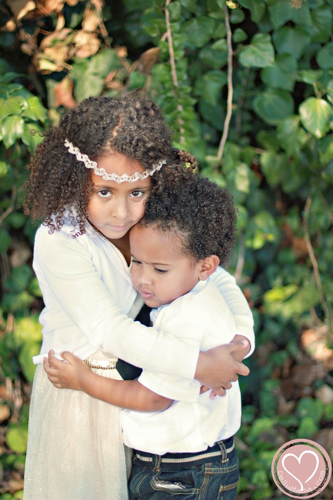 Family Photo Ideas for Siblings