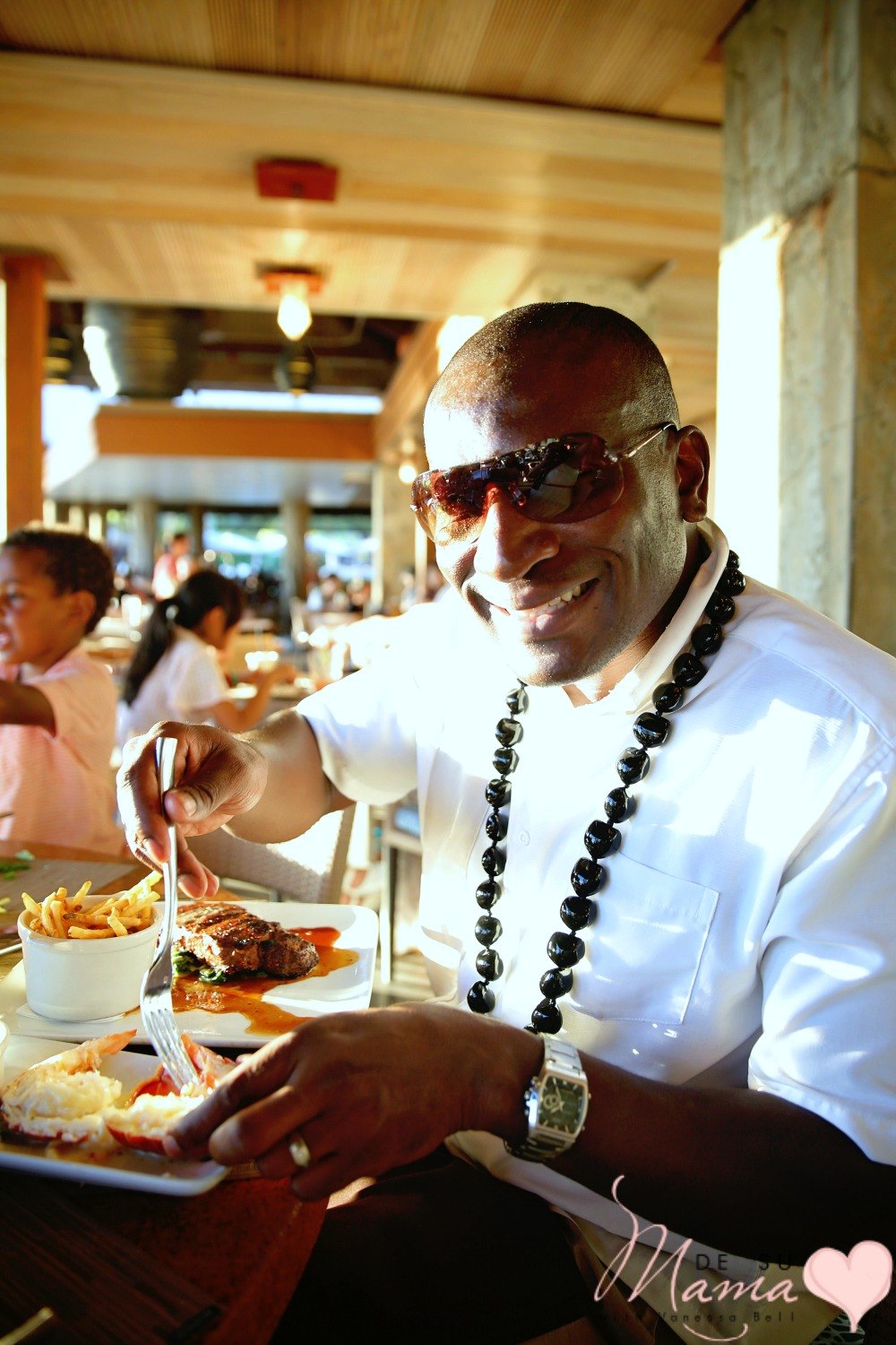 expensive-hawaiian-vacation-family-dsm-2