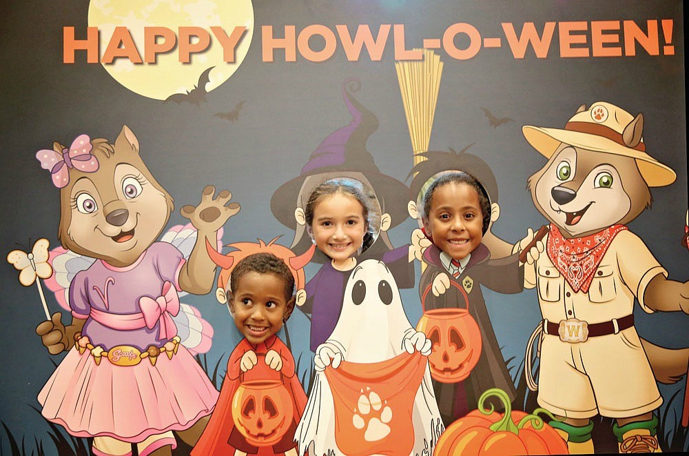Great Wolf Lodge Howloween Holiday Fun