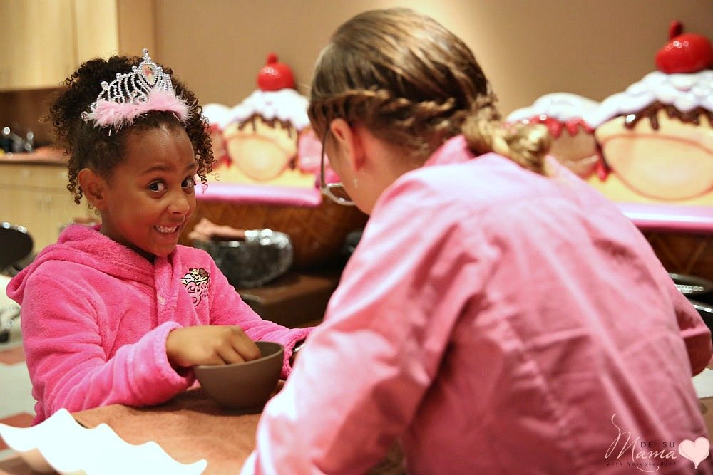 Great Wolf Lodge Howloween Holiday Fun