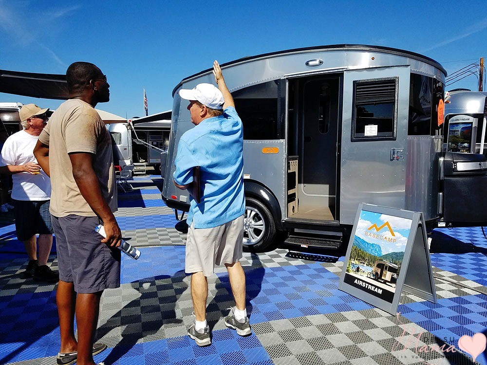 Hispanic Family Attends RV Show For First Time