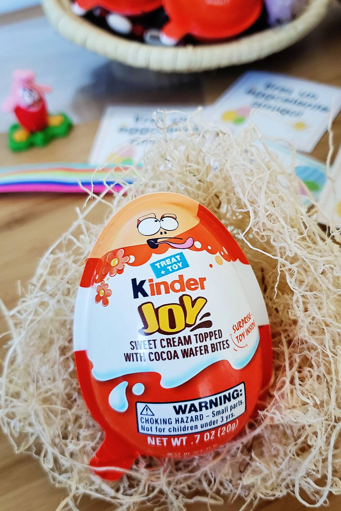 Easter bags with kinder joy treats