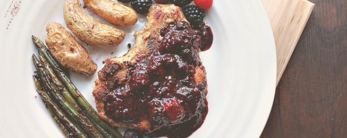 Mustard Pork Chop with Berries Balsamic Vinegar Sauce