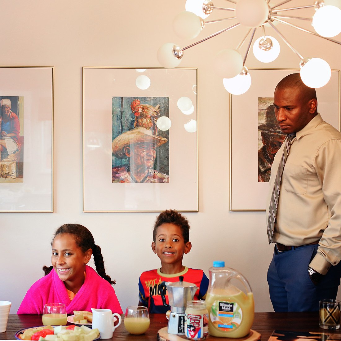black family at breakfast, good breakfast routine